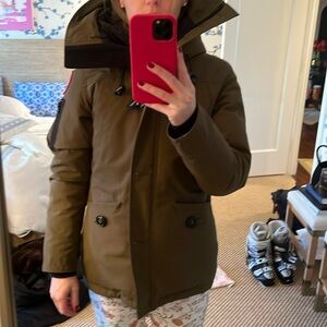 Canada Goose Montebello Green Parka size small